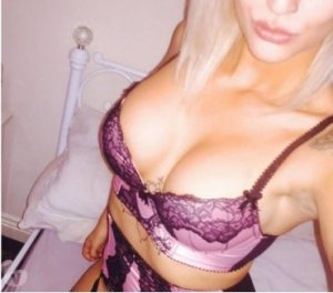 Anna-lou independent escorts in Jersey City